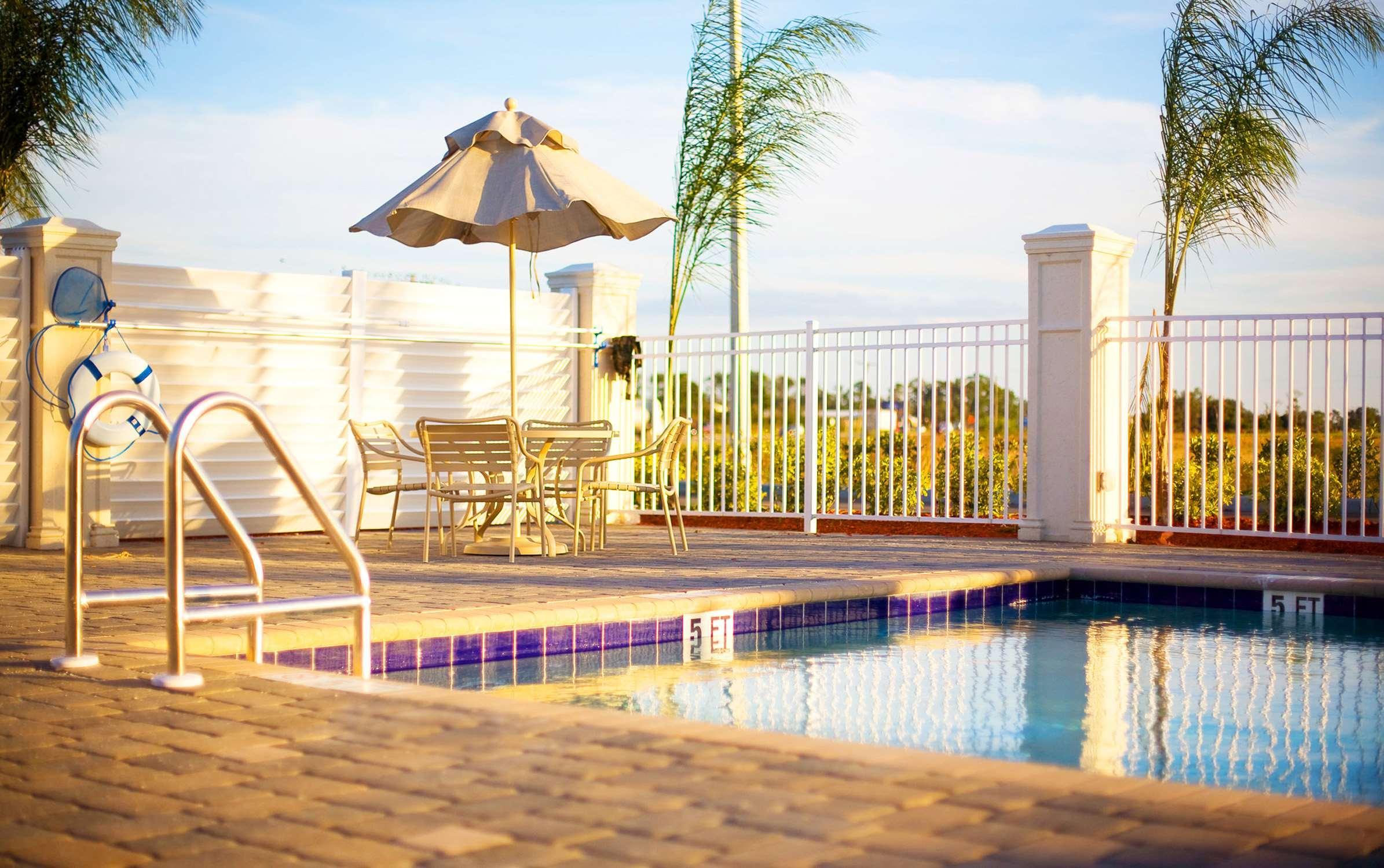 Hampton Inn & Suites Lake Wales Facilities photo